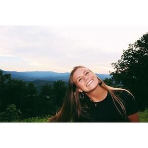 Meet your Posher, Bre